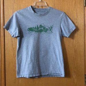 Patagonia men’s medium slim T-shirt